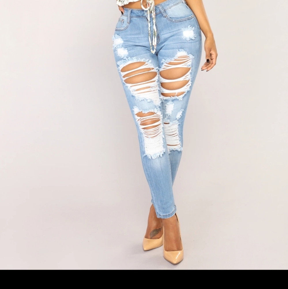 Fashion Nova Jeans SOLD